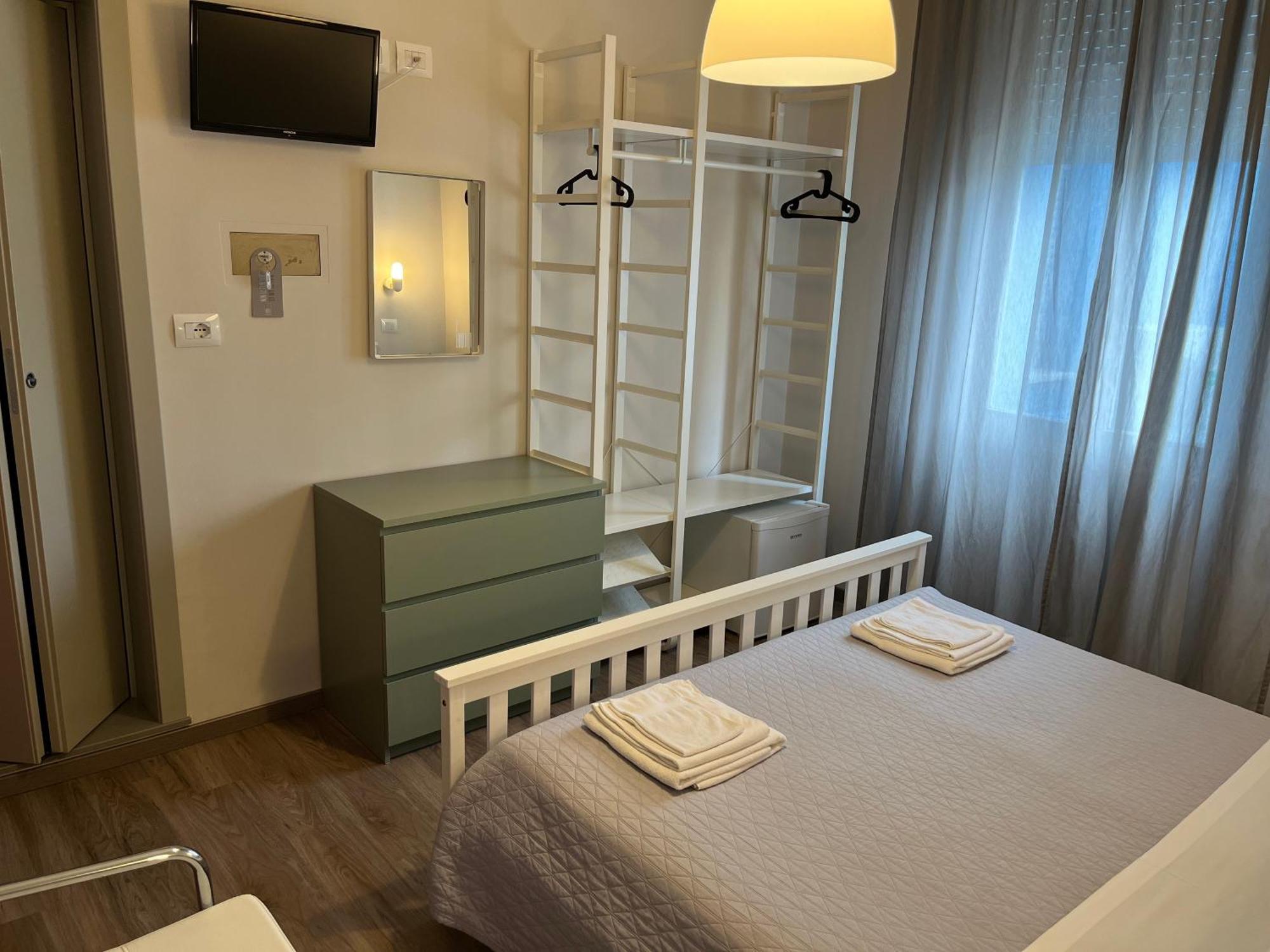 T Hotel Rimini Exteriör bild